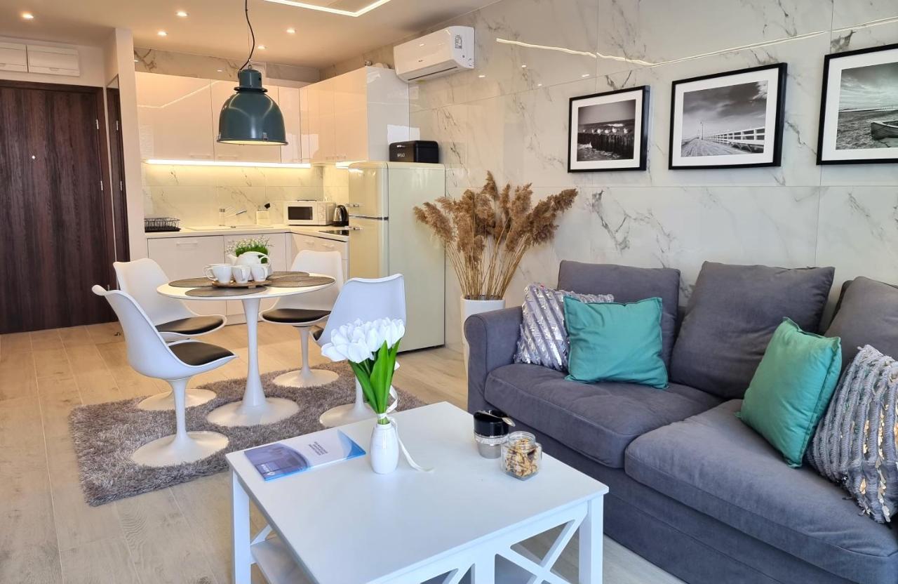 Apartamenty W Gaskach - 365Pam Gąski エクステリア 写真